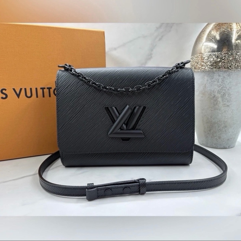 Louis Vuitton So Black MM Epi Twist Bag